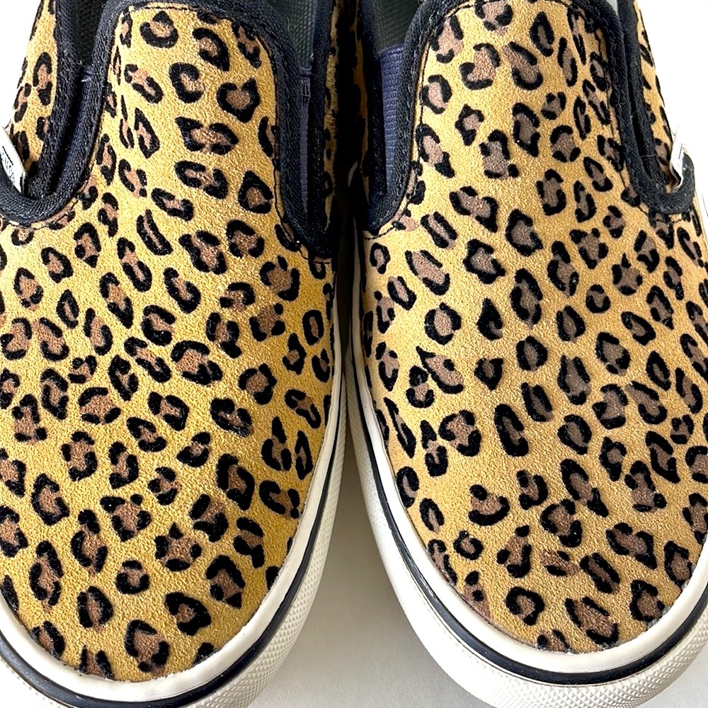 VANS•CLASSIC SLIP ON•LEOPARD SUEDE PRINT•WOMENS 7.5 / MENS 6 - Picture 4 of 7